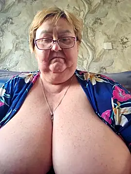 Awn290668 online show from 4, 4, 2026