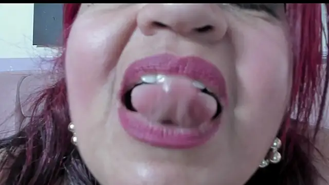 RoxetteMature online show from 10, 3, 2025