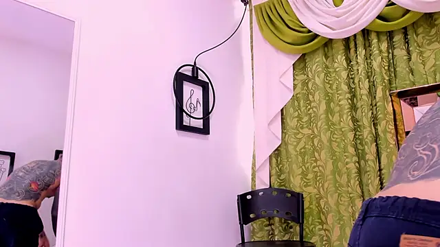 dilan scootk  online show from 18, 12, 2025