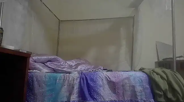 Snapshot of kisstoyousoon2024 chatting on 12, 1, 2025 kisstoyousoon2024 online show from 12, 1, 2025