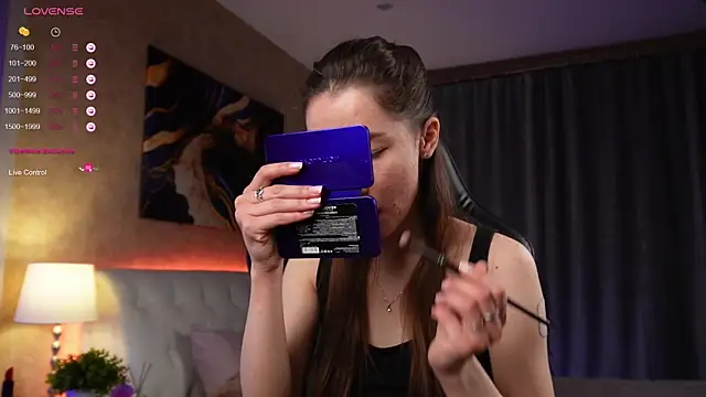 Amely Young online show from 23, 1, 2025