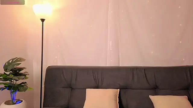 Snapshot of amy_robertz chatting on 21, 5, 2026 amy robertz online show from 21, 5, 2026