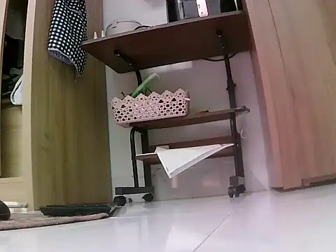 -SingleMom- online show from 4, 10, 2025