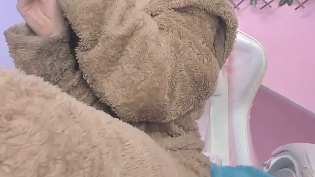 meribeth303av online show from 24, 12, 2024