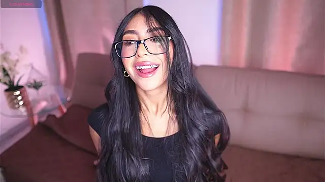 Sara albrecht online show from 28, 1, 2025