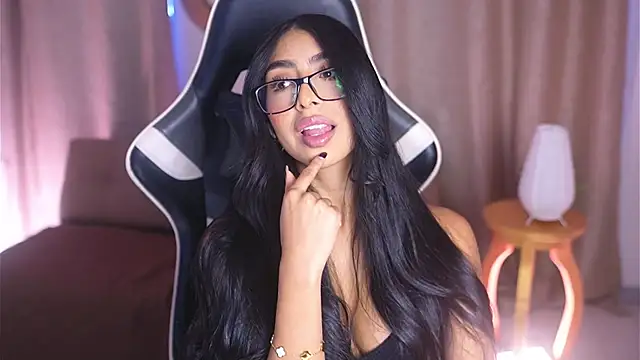 Sara albrecht online show from 30, 1, 2025