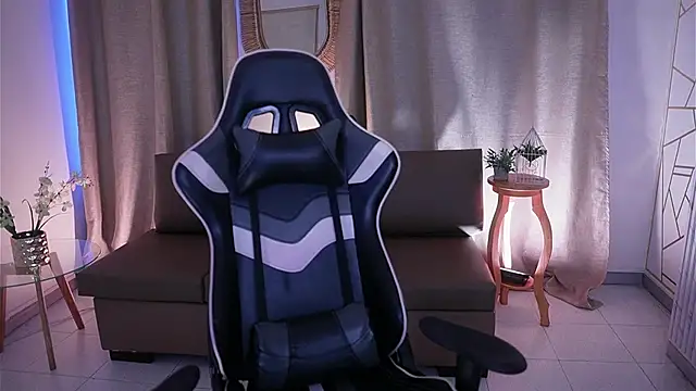 Sara albrecht online show from 25, 2, 2025