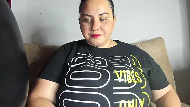 Snapshot of tetasgrandes_karol chatting on 13, 9, 2025 tetasgrandes karol online show from 13, 9, 2025