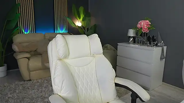 SweetBlondy35 online show from 17, 2, 2026