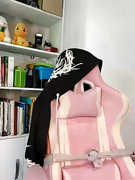 Snapshot of ItsNaiixa chatting on 1, 2, 2026 ItsNaiixa online show from 1, 2, 2026