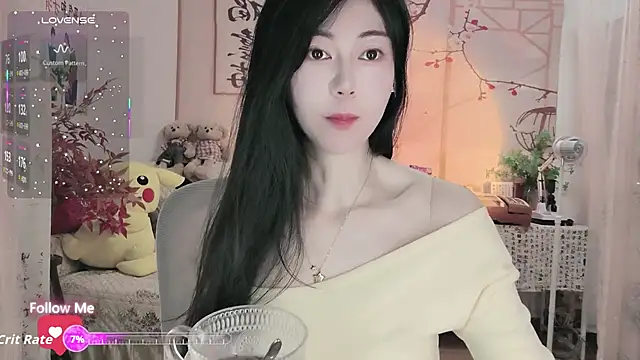 Lisa-s online show from 5, 11, 2025