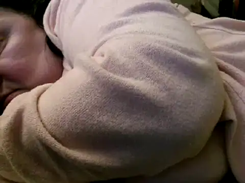 Snapshot of WHITEDAROSE chatting on 10, 2, 2025 WHITEDAROSE online show from 10, 2, 2025