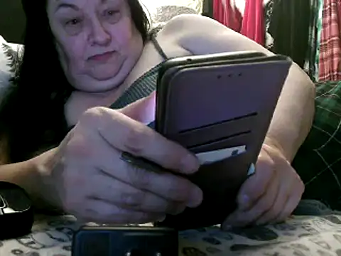 Snapshot of WHITEDAROSE chatting on 18, 3, 2025 WHITEDAROSE online show from 18, 3, 2025