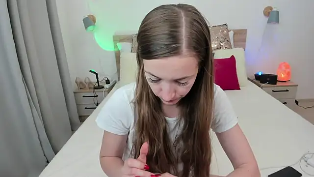 KateRedgar online show from 23, 10, 2025