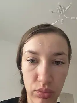 KateRedgar online show from 6, 4, 2026