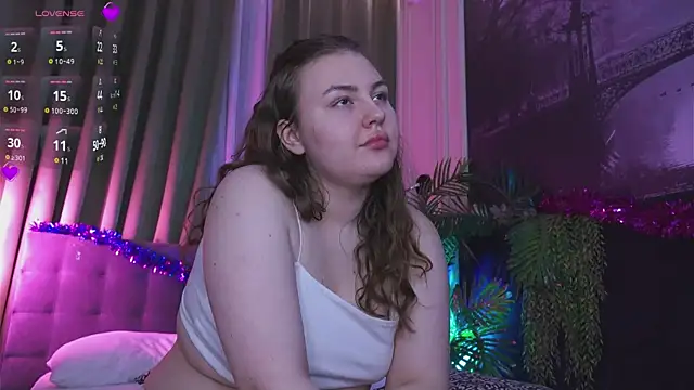 Snapshot of Mia__Peach chatting on 23, 12, 2024 Mia Peach online show from 23, 12, 2024