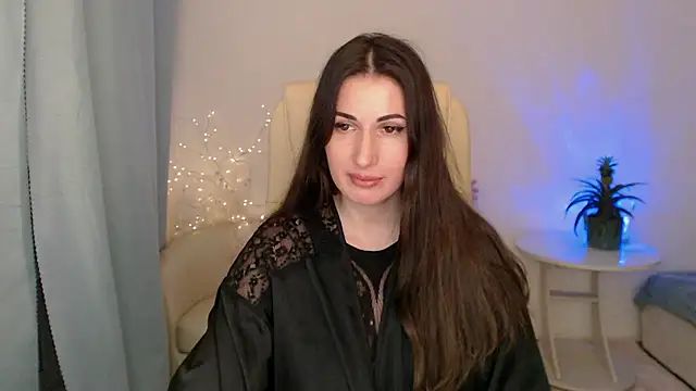 Snapshot of MaryMalory11 chatting on 2, 3, 2025 MaryMalory11 online show from 2, 3, 2025