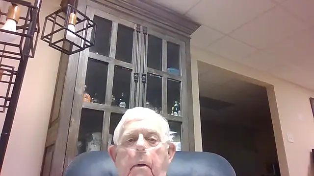 Snapshot of bootlegmanz chatting on 10, 6, 2026 bootlegmanz online show from 10, 6, 2026