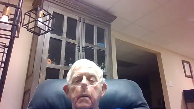 Snapshot of bootlegmanz chatting on 11, 6, 2026 bootlegmanz online show from 11, 6, 2026