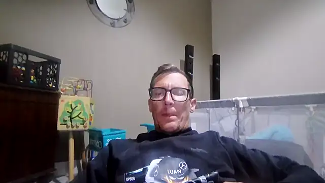 Snapshot of TheSouthernKing chatting on 16, 5, 2026 TheSouthernKing online show from 16, 5, 2026