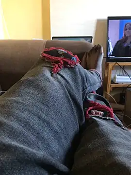 SmallGoodNutts online show from 27, 9, 2025