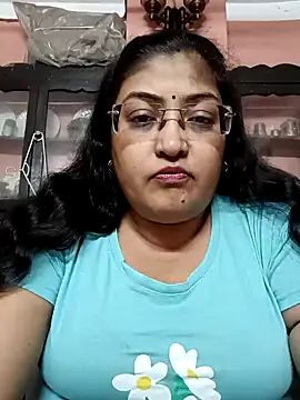 Snapshot of LAVERNIYA_ chatting on 18, 12, 2024 LAVERNIYA online show from 18, 12, 2024