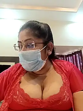 Snapshot of LAVERNIYA_ chatting on 2, 1, 2025 LAVERNIYA online show from 2, 1, 2025