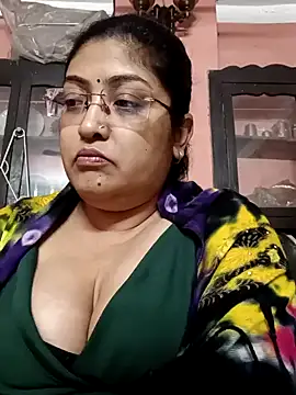 Snapshot of LAVERNIYA_ chatting on 11, 1, 2025 LAVERNIYA online show from 11, 1, 2025
