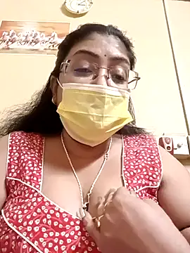 Snapshot of LAVERNIYA_ chatting on 18, 1, 2025 LAVERNIYA online show from 18, 1, 2025