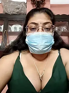 Snapshot of LAVERNIYA_ chatting on 13, 2, 2025 LAVERNIYA online show from 13, 2, 2025
