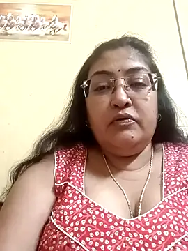 Snapshot of LAVERNIYA_ chatting on 15, 2, 2025 LAVERNIYA online show from 15, 2, 2025