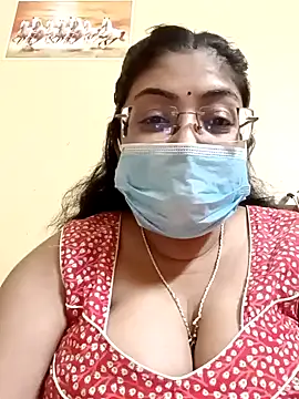 Snapshot of LAVERNIYA_ chatting on 17, 2, 2025 LAVERNIYA online show from 17, 2, 2025