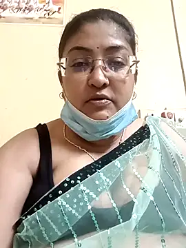 Snapshot of LAVERNIYA_ chatting on 2, 3, 2025 LAVERNIYA online show from 2, 3, 2025