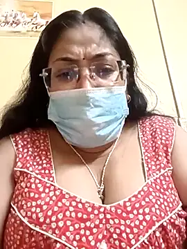 Snapshot of LAVERNIYA_ chatting on 9, 3, 2025 LAVERNIYA online show from 9, 3, 2025