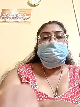 Snapshot of LAVERNIYA_ chatting on 19, 3, 2025 LAVERNIYA online show from 19, 3, 2025