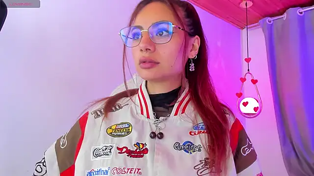 Snapshot of sophiecherry_ chatting on 14, 3, 2025 sophiecherry online show from 14, 3, 2025