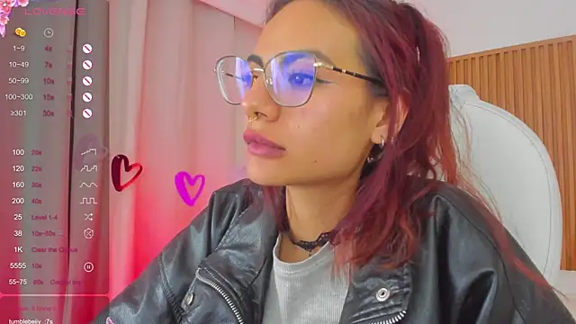 Snapshot of sophiecherry_ chatting on 20, 3, 2025 sophiecherry online show from 20, 3, 2025