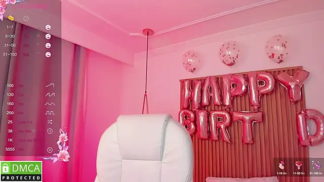 Snapshot of sophiecherry_ chatting on 6, 10, 2025 sophiecherry online show from 6, 10, 2025