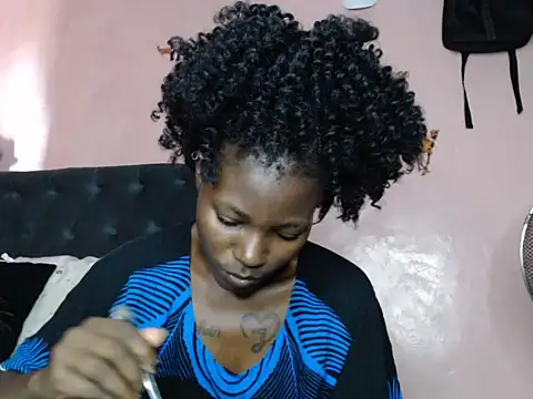 TrishaKalid online show from 1, 2, 2025