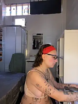 Hawitxui online show from 12, 10, 2025