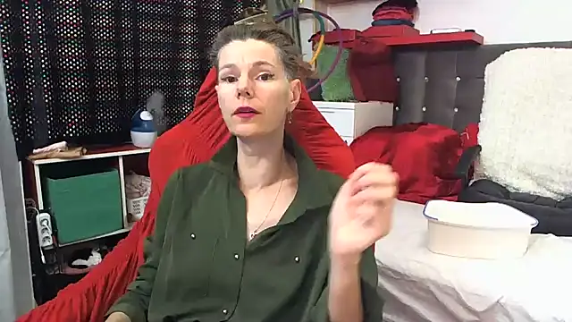 kellyterapy online show from 10, 2, 2025