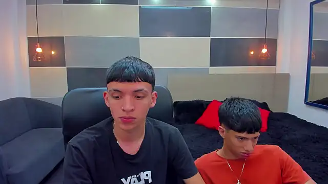 Juan Nd Steven online show from 4, 12, 2024