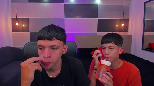 Juan Nd Steven online show from 4, 12, 2024