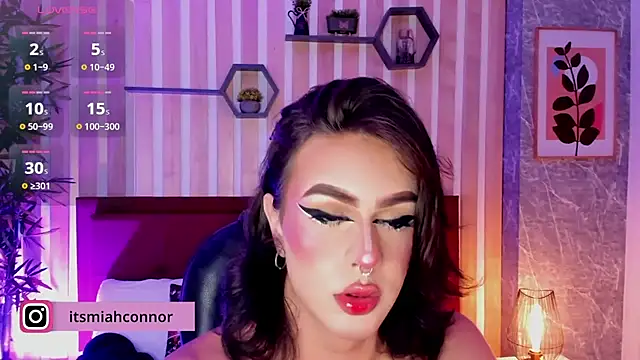 miah connor online show from 24, 11, 2025