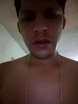 Snapshot of Alonsomadeira chatting on 29, 5, 2026 Alonsomadeira online show from 29, 5, 2026
