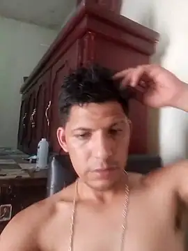 Snapshot of Alonsomadeira chatting on 17, 6, 2026 Alonsomadeira online show from 17, 6, 2026