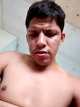 Snapshot of Alonsomadeira chatting on 3, 7, 2026 Alonsomadeira online show from 3, 7, 2026