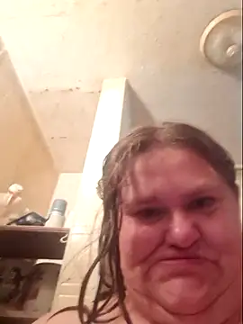 Snapshot of mcv131985 chatting on 11, 5, 2026 mcv131985 online show from 11, 5, 2026