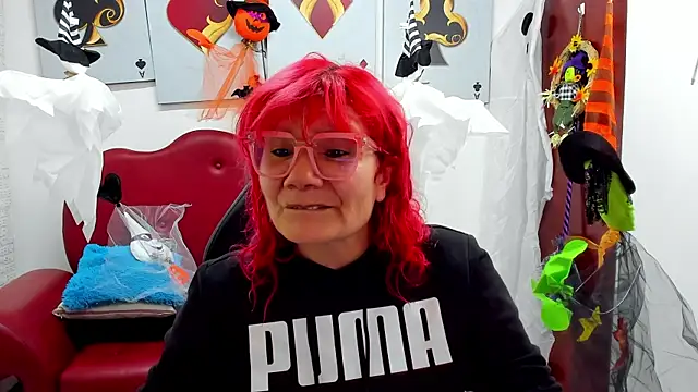 Salomeediaz  online show from 12, 10, 2025