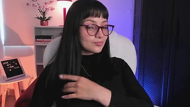 nahiapaws online show from 28, 3, 2026